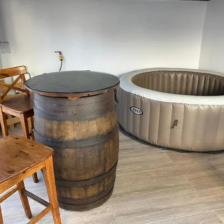 Apartman A House With A Garden, Garage, Sauna, And Jacuzzi *