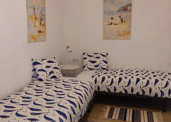 A House With A Garden, Garage, Sauna, And Jacuzzi * Puerto de la Cruz (Tenerife)