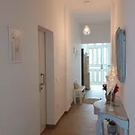A House With A Garden, Garage, Sauna, And Jacuzzi Appartamento Puerto de la Cruz (Tenerife)