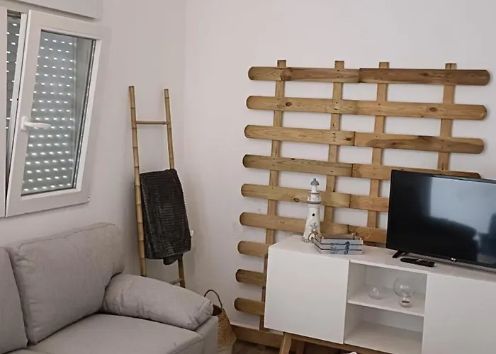 شقة A House With A Garden, Garage, Sauna, And Jacuzzi بويرتو ذي لا كروز