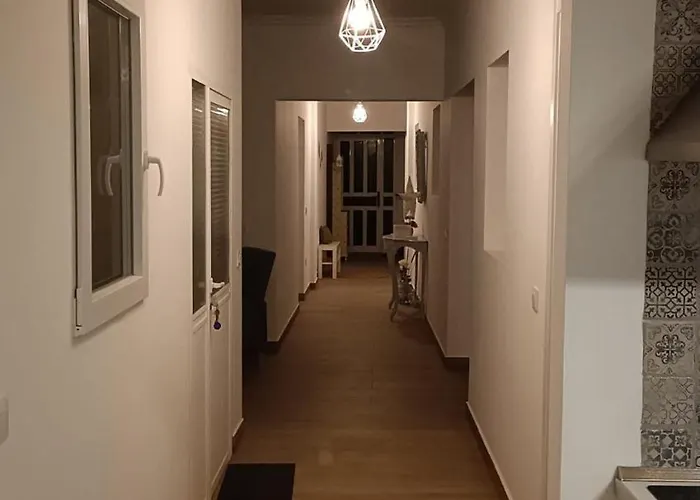 Appartamento A House With A Garden, Garage, Sauna, And Jacuzzi *