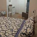Apartment A House With A Garden, Garage, Sauna, And Jacuzzi